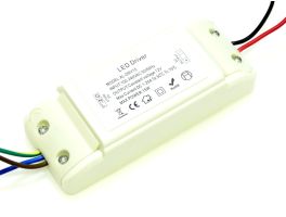 Non - Dimmable 15W LED Driver (12vDC/230vAC - Constant Voltage)